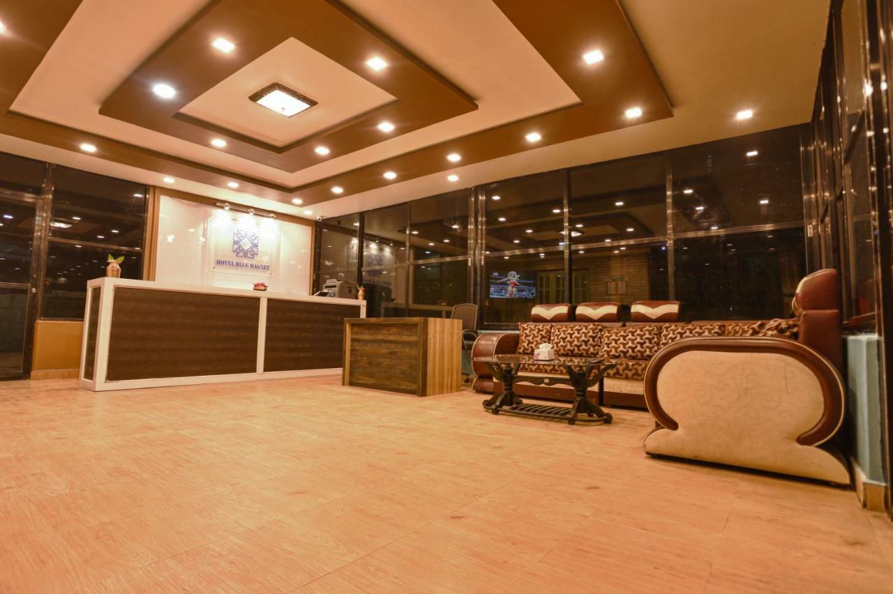 Hotel Blue Magnet Pokhara Exterior foto